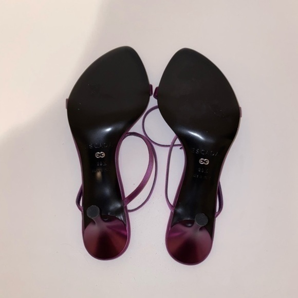 Escada satin heels - Picture 10 of 10